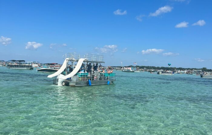 Double-Decker Pontoons Fort Walton | Crab Daddy’s Pontoons